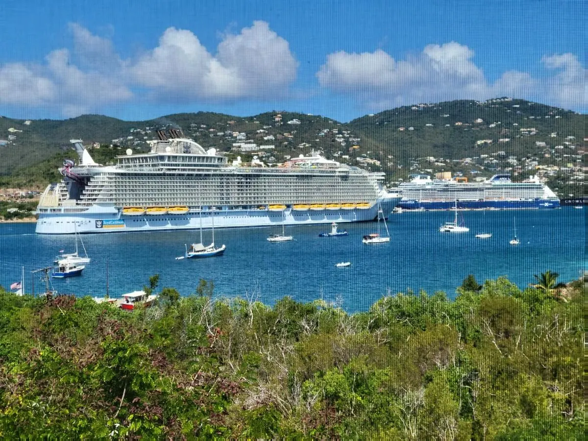 Water Island Hotel & Villas
