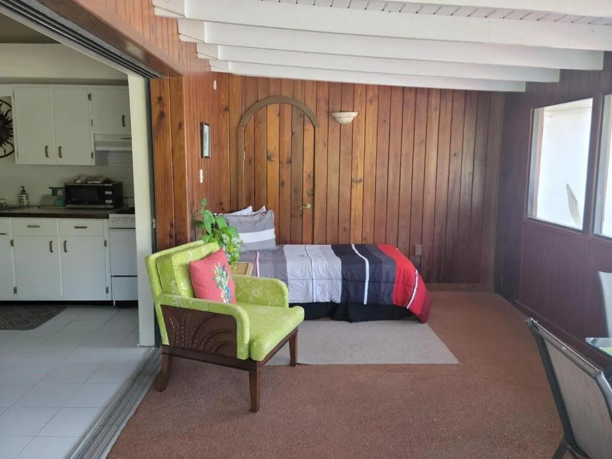 Water Island Hotel & Villas